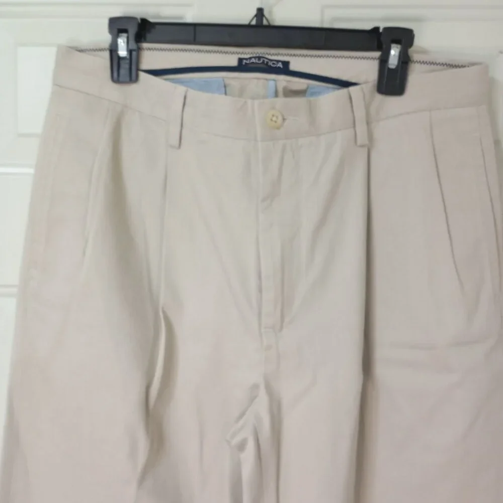 Nautica Pants Pleated Khaki Mens 33Wx30L 100% Cotton Business or Casual